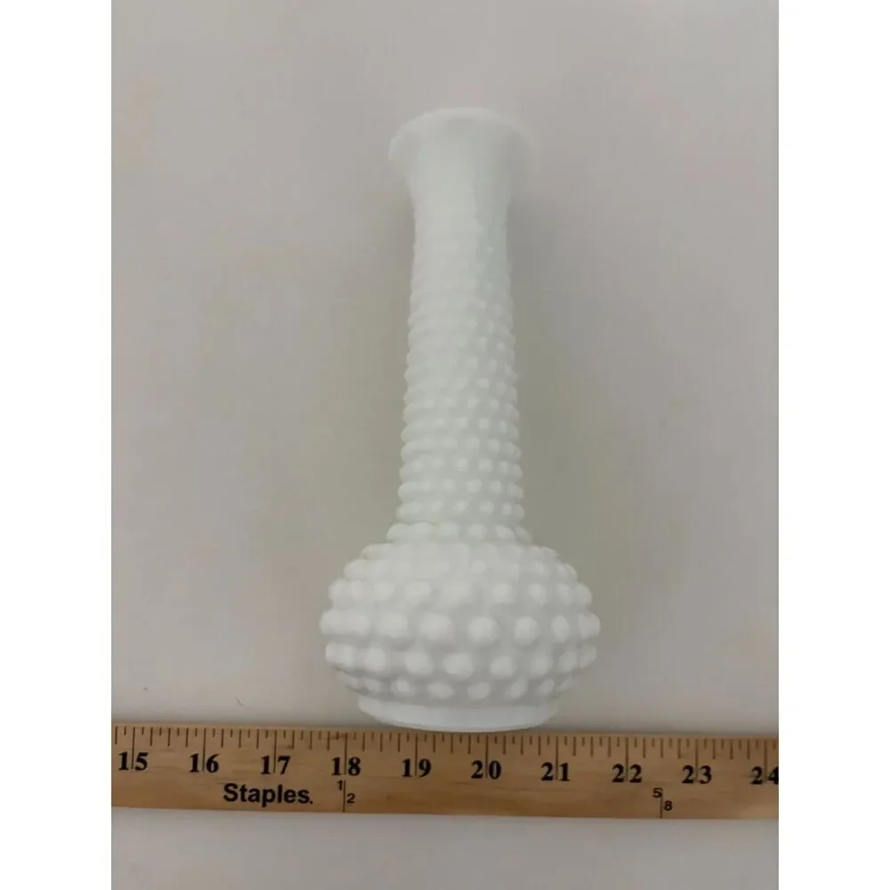Vtg. E.O. Brody CO. white milk glass hobnail bud vase